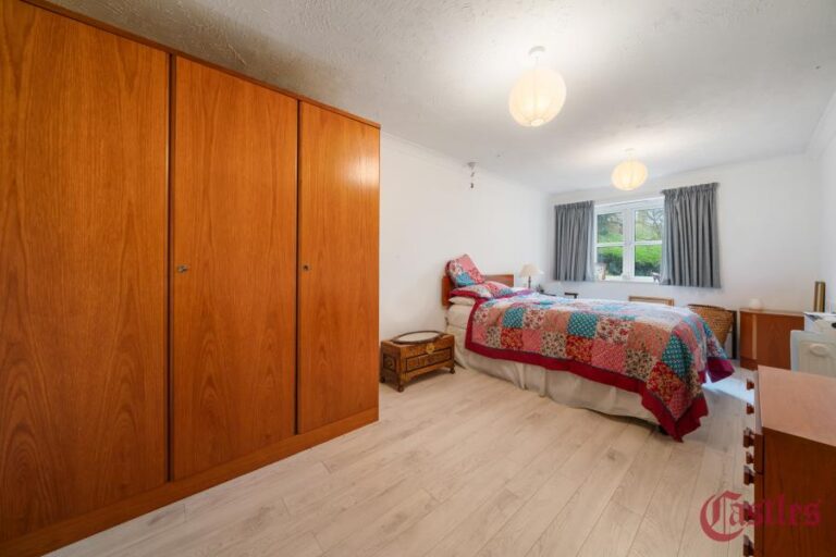 Bishops View Court, Muswell Hill, N10 (2710214) Photo 2