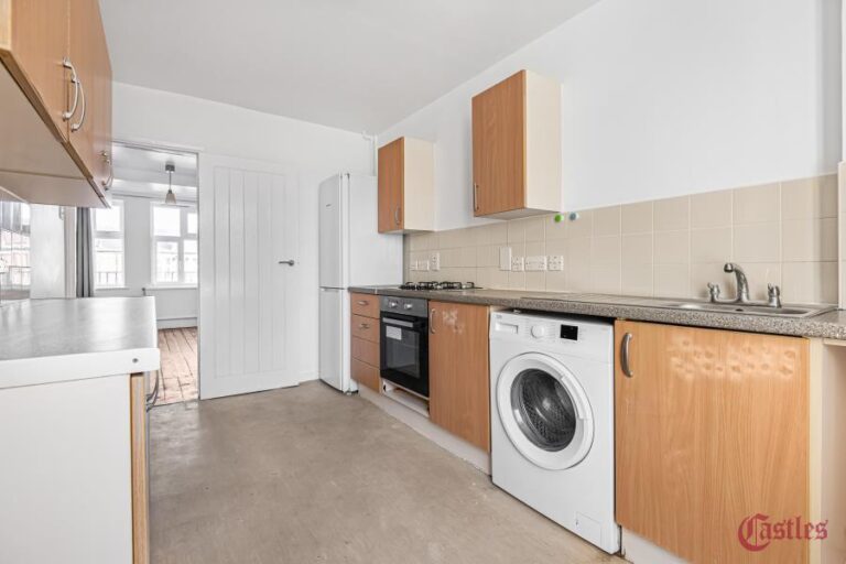 Newland House, Hornsey, N8 (2431382) Photo 7