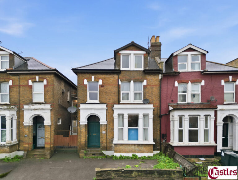 Lordship Lane, London, N22