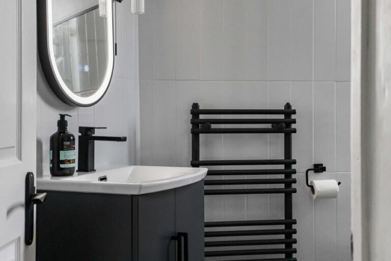 Carterhatch Lane, Enfield, EN1 (2727041) Photo 22