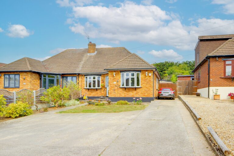 Upshire Road, Waltham Abbey