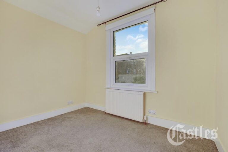 Truro Road, Wood Green, N22 (2657562) Photo 7