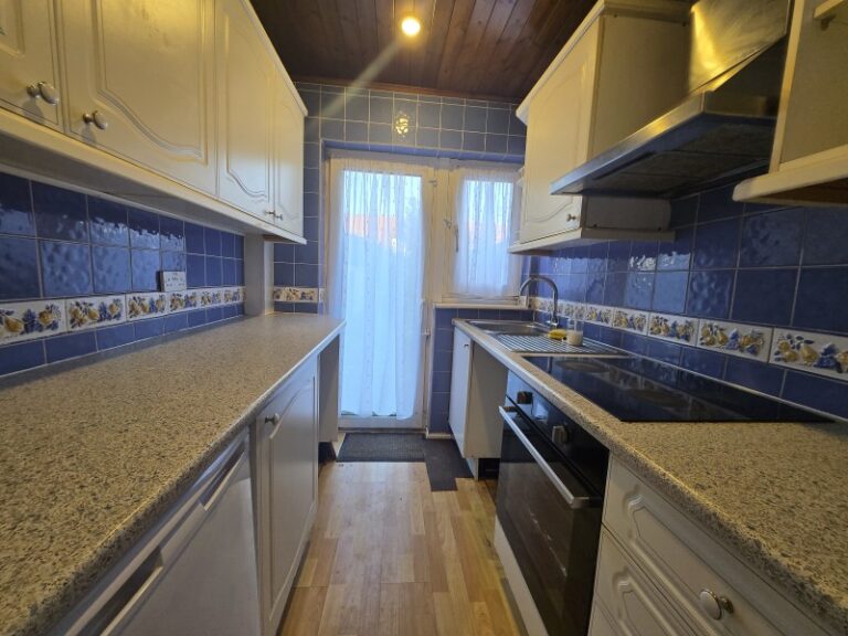 Causeyware Road, Edmonton, N9 (2728522) Photo 6