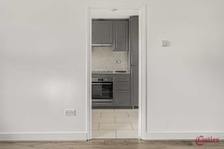 Edmeston Close, Hackney, E9 (2679011) Photo 9