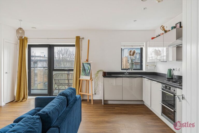 Bellevalia Court, E5 (2727746) Photo 10