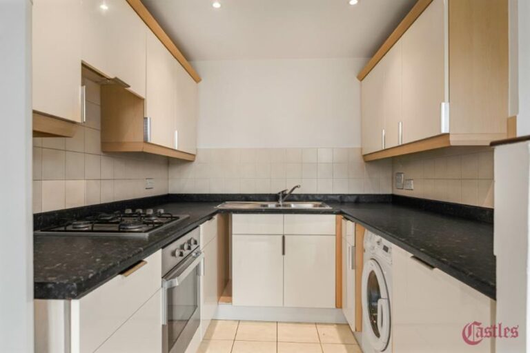 Southwold Road, Upper Clapton, E5 (2728349) Photo 24