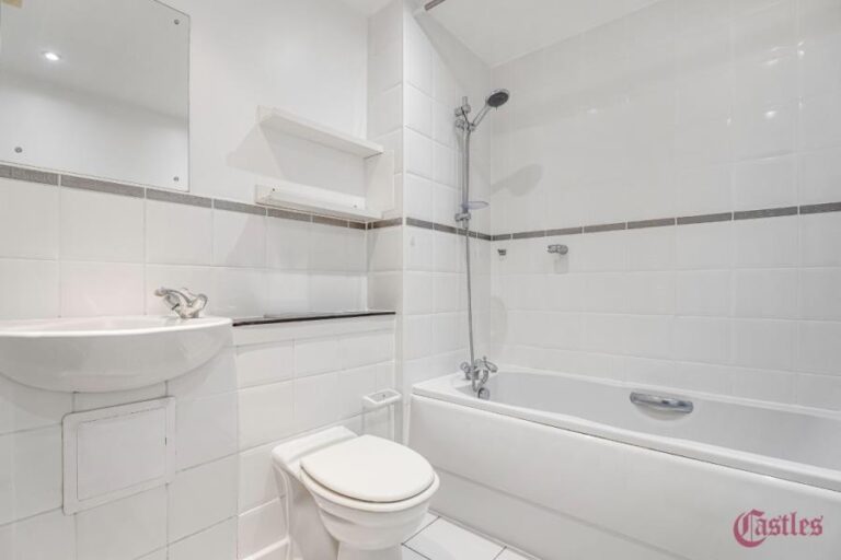 Southwold Road, Upper Clapton, E5 (2728349) Photo 6