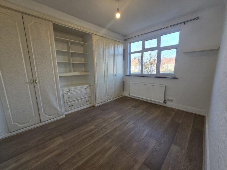 Causeyware Road, Edmonton, N9 (2728522) Photo 10