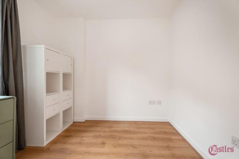 Southwold Road, Upper Clapton, E5 (2728349) Photo 16