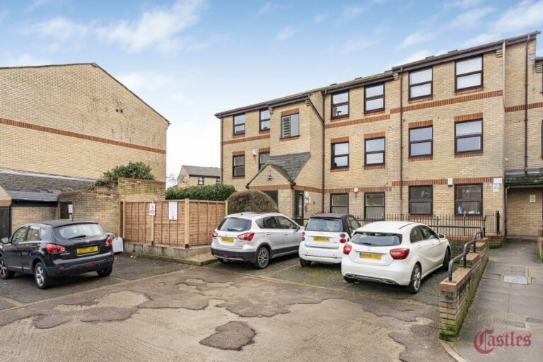 Edmeston Close, Hackney, E9 (2679011) Photo 19