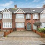 Ladysmith Road, Enfield, EN1 (2728057) Photo 1