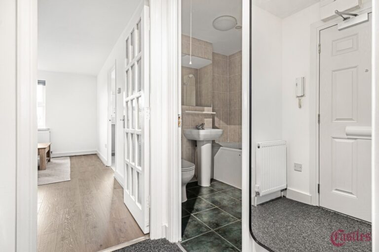 Edmeston Close, Hackney, E9 (2679011) Photo 10