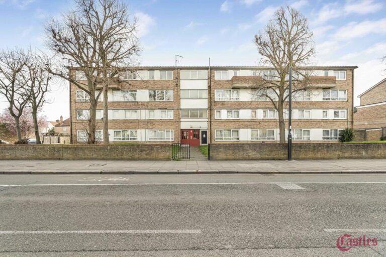 Hertford Road, Edmonton, N9 (2364045) Photo 11