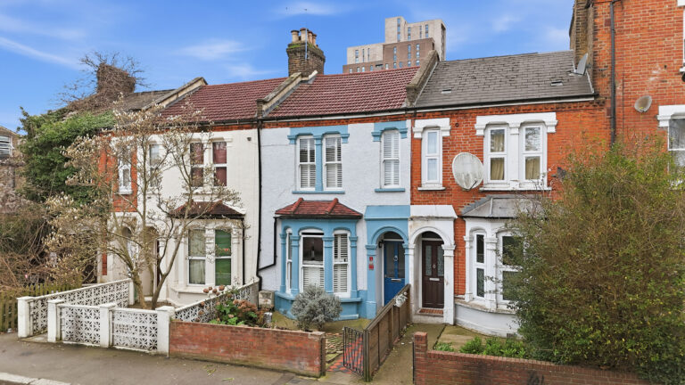 Wakefield Road, London