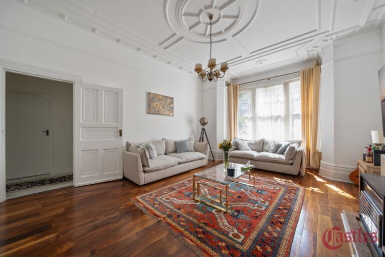 Avenue Road, Highgate, N6 (2729931) Photo 4