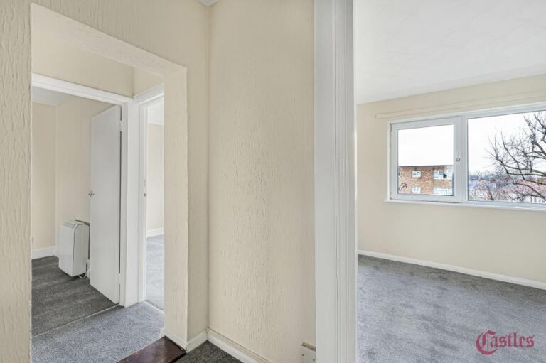 Hertford Road, Edmonton, N9 (2364045) Photo 18