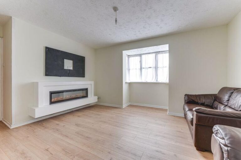 Somerset Gardens, Tottenham N17 (2729844) Photo 4