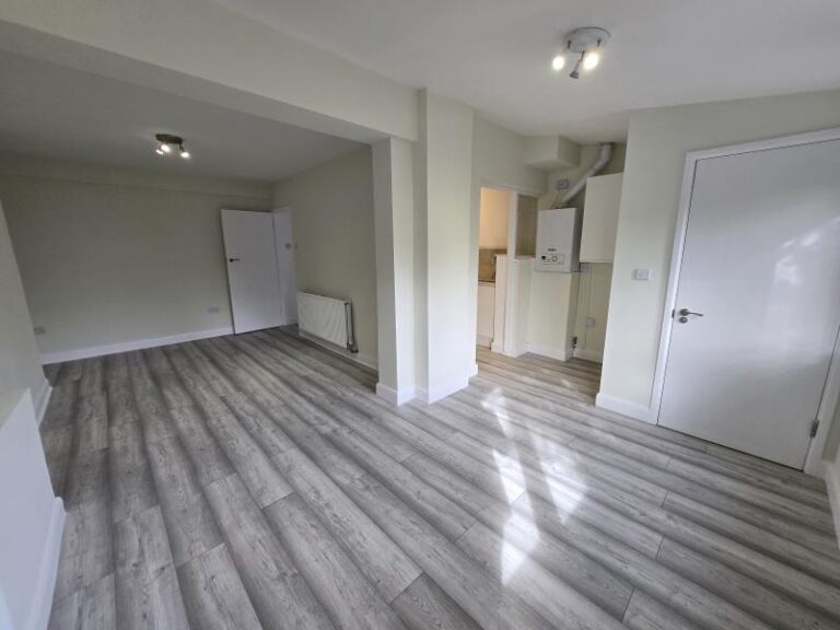 Lingfield Gardens, Edmonton, N9 (2695051) Photo 10