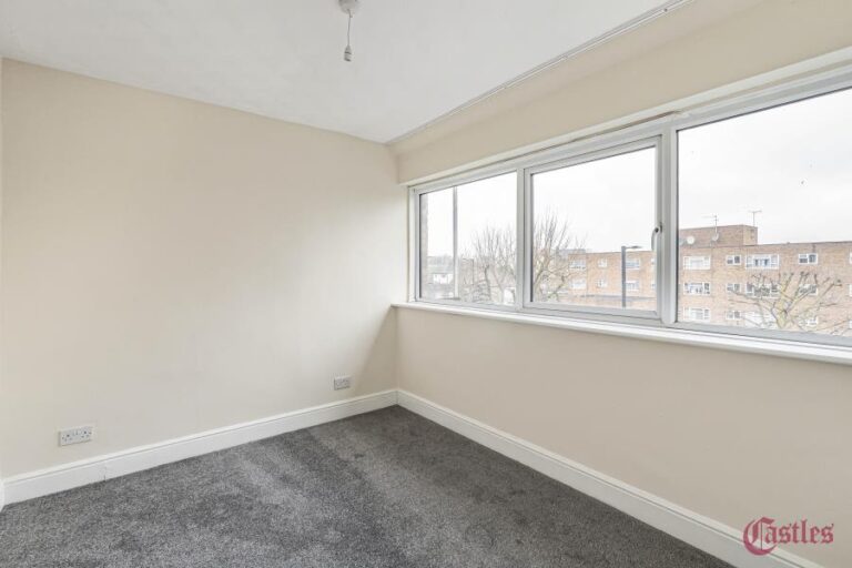 Hertford Road, Edmonton, N9 (2364045) Photo 16