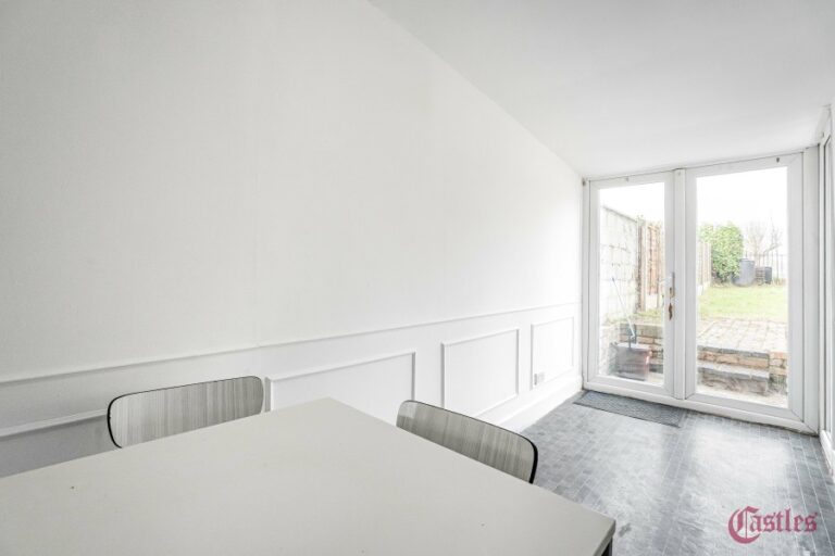 Percival Road, Enfield, EN1 (2729826) Photo 20