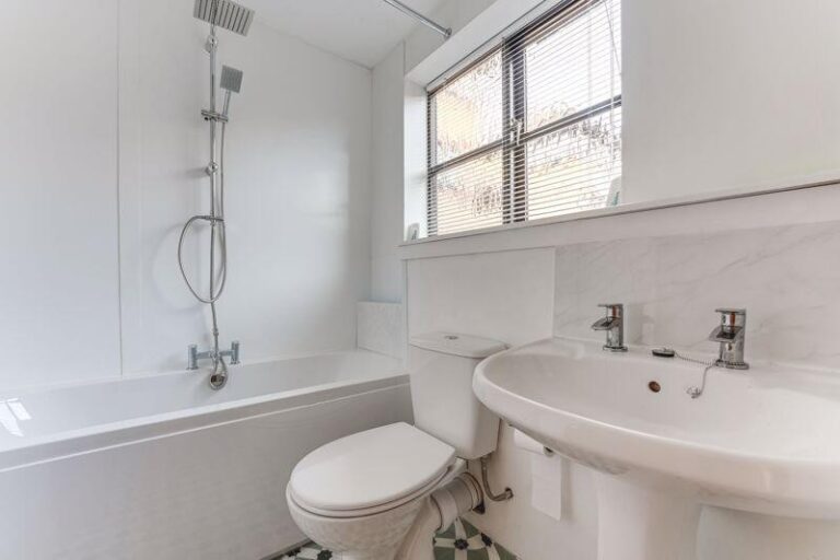 Somerset Gardens, Tottenham N17 (2729844) Photo 6