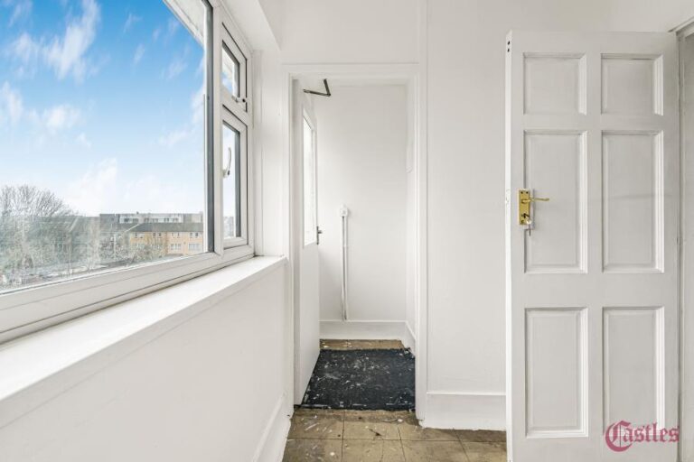 Hertford Road, Edmonton, N9 (2364045) Photo 10