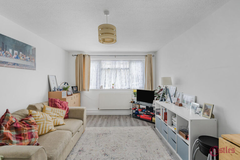 Parkside Court, Palmerston Road N22