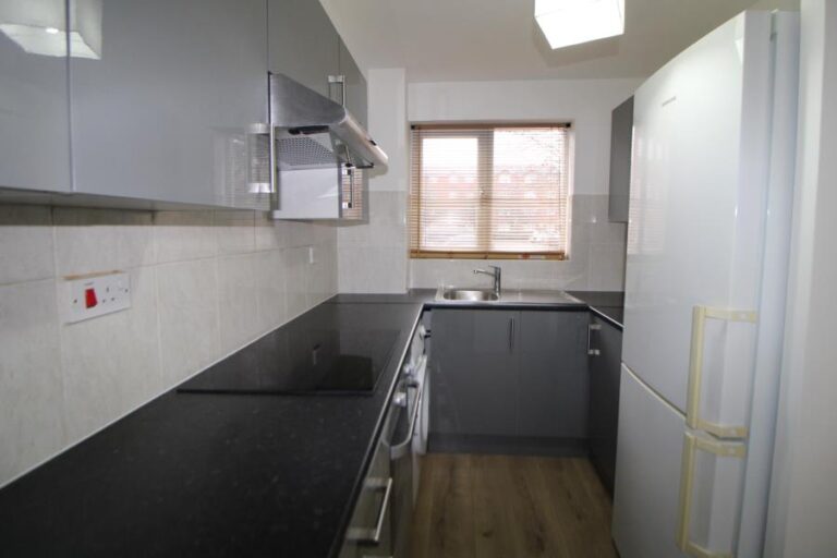 Dunnock Close, Edmonton, N9 (2577322) Photo 6