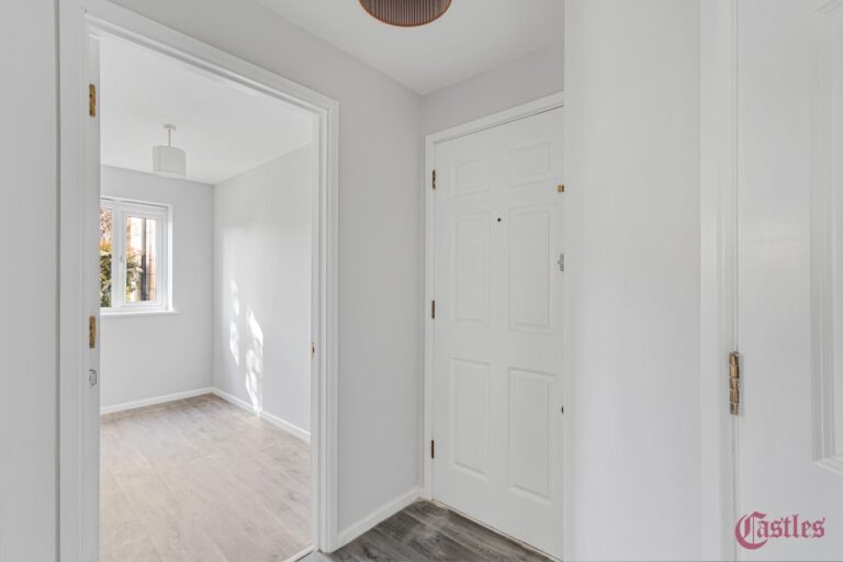 Hennessy Road, Edmonton, N9 (2307716) Photo 11