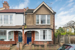 Oak Avenue, N8