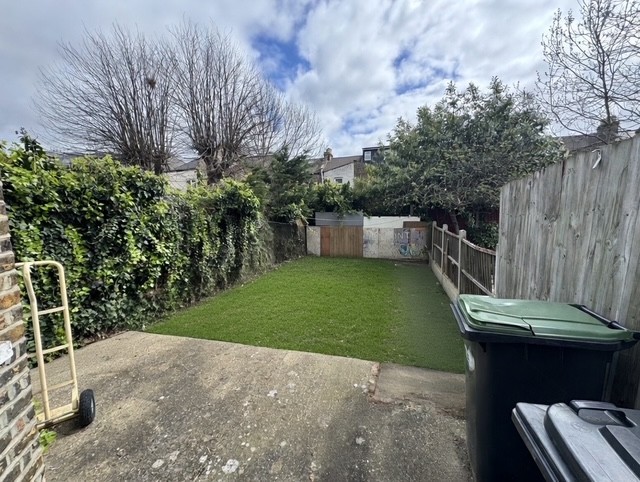 Tillotson Road, Edmonton, N9 (2730313) Photo 8