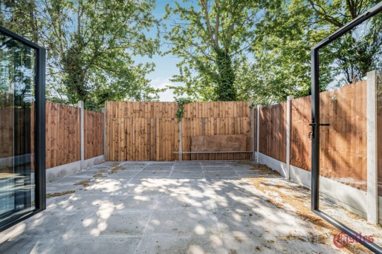 Russell Avenue, Wood Green, N22 (2731174) Photo 7