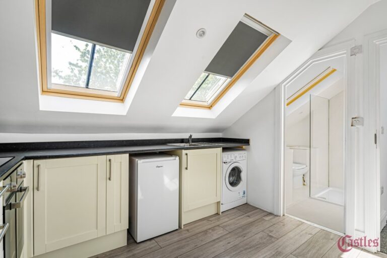 Russell Avenue, Wood Green, N22 (2731174) Photo 22
