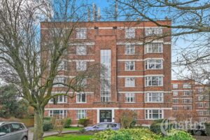 Barrington Court, Colney Hatch Lane, N10