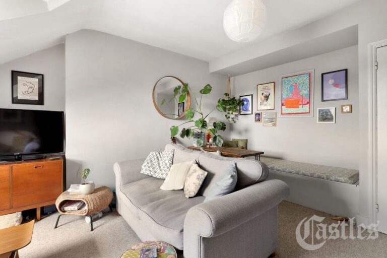 Hornsey Rise Gardens N19 (2273859) Photo 13