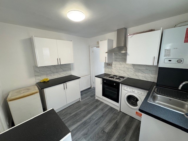 Tillotson Road, Edmonton, N9 (2730313) Photo 3