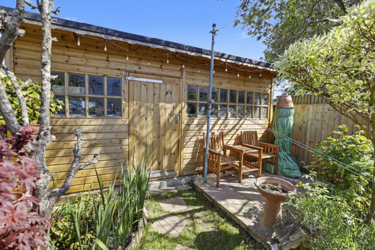 Outbuilding