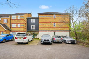 Polsten Mews, Enfield