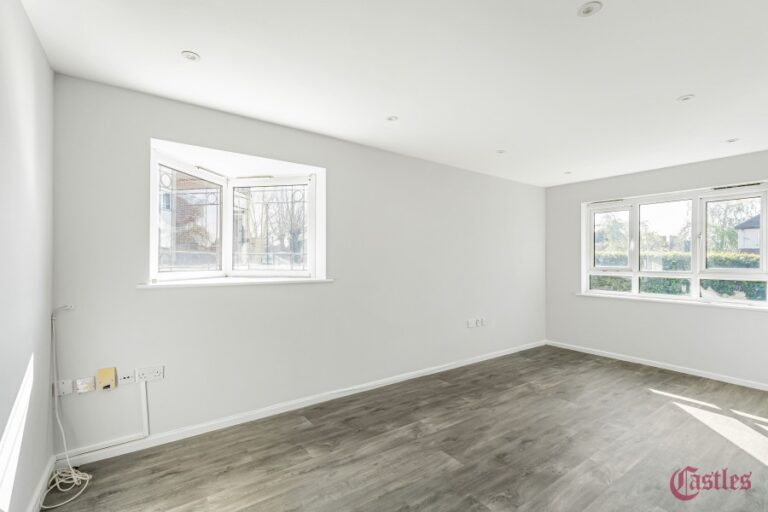 Hennessy Road, Edmonton, N9 (2307716) Photo 6