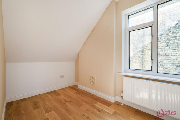 Alexandra Park Road, Muswell Hill, N10 (2730869) Photo 14