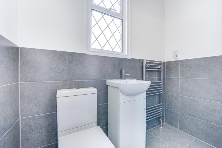 Hertford Road, Enfield, EN3 (2630081) Photo 3