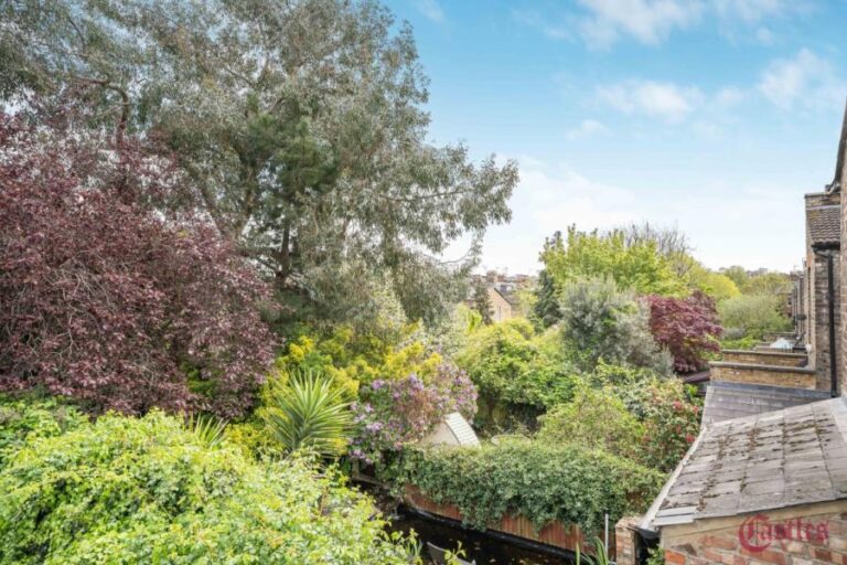 Ferme Park Road, Crouch End, N8 (2730728) Photo 4