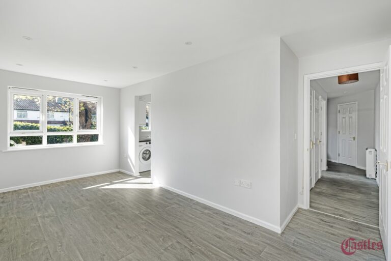 Hennessy Road, Edmonton, N9 (2307716) Photo 5