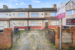 Roedean Avenue, Enfield