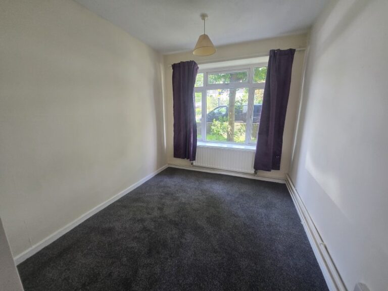 Hertford Road, Enfield EN3 5JN (2732210) Photo 8