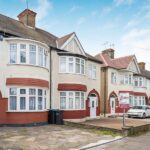 Trinity Avenue, Bush Hill Park, Enfield EN1 (2731765) Photo 1