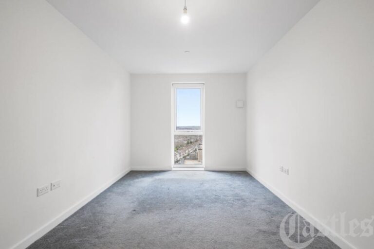 Altitude Point, Hornsey, N8 (2548552) Photo 9