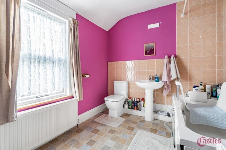 Medcalf Road, Enfield EN3 6HL (2731764) Photo 10