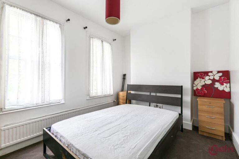 Moselle Avenue, Wood Green, N22 (2731620) Photo 5