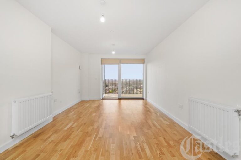 Altitude Point, Hornsey, N8 (2548552) Photo 14